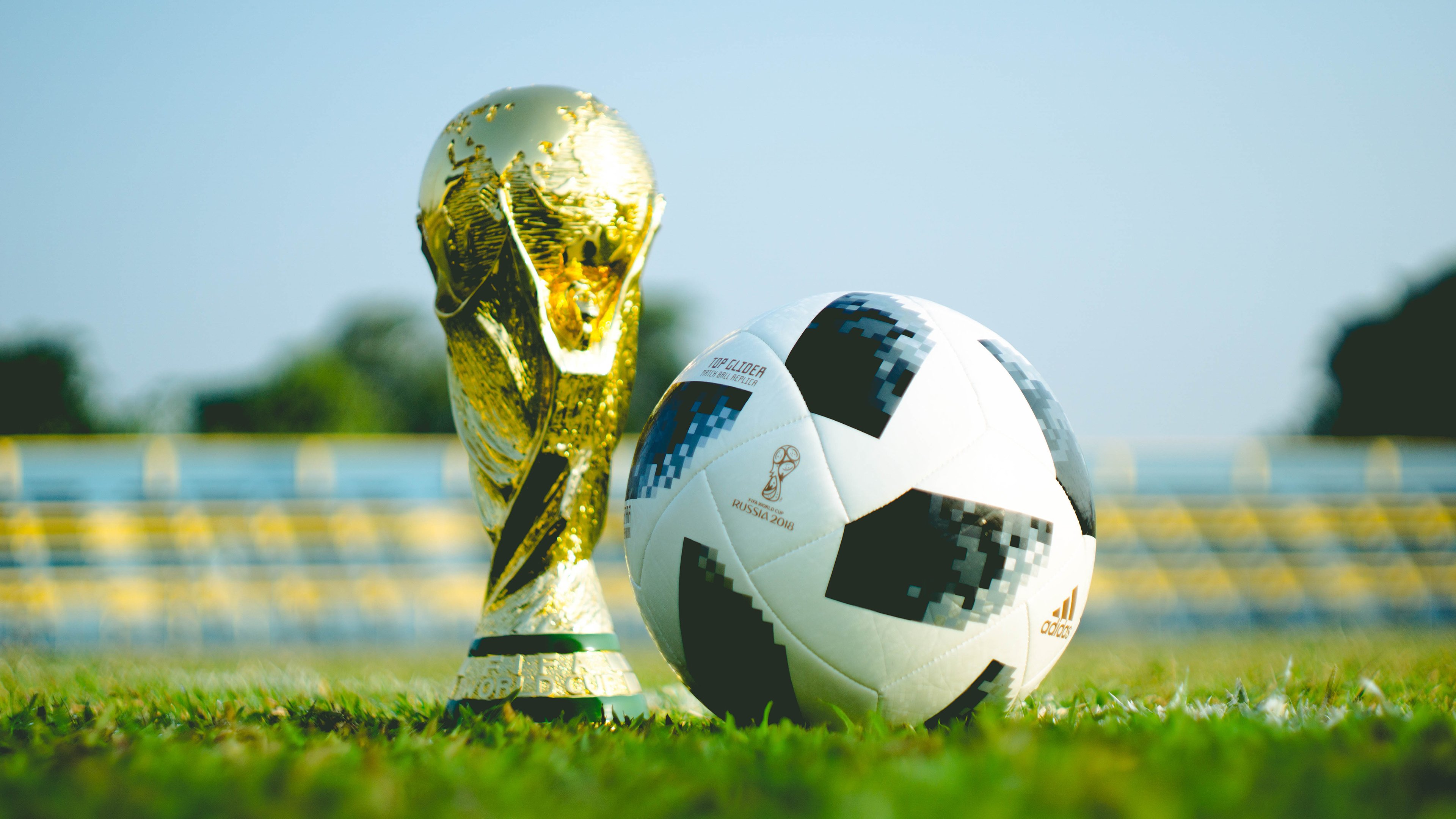 国际足联世界杯2026-二十赛季铸传奇！德约科维奇巅峰再现，G2球迷全场沸腾